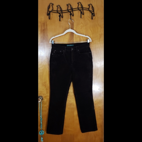Ralph Lauren Petite SUPER SOFT Brown Courdoroys - Picture 1 of 7
